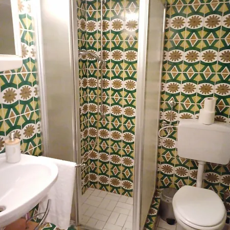 In 2 & 3 Appartement